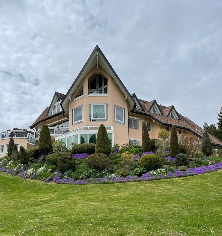 Sunside Ferien Wellness Oase Hotel Apartment'S Schwarzwald Am Schluchsee Exterior foto